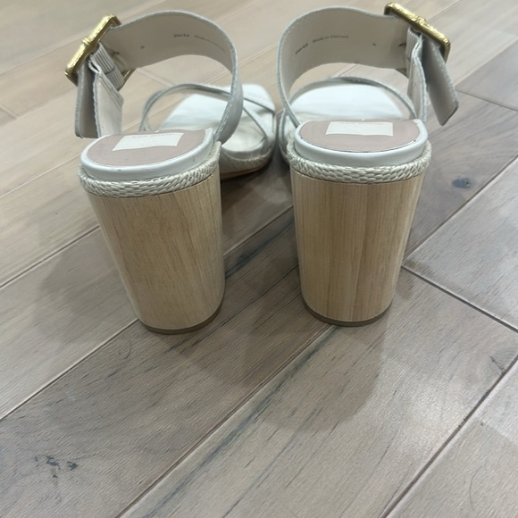 Dolce Vita Onnie Heels in Sand Leather Size 9.5 - Picture 4 of 7